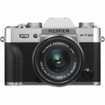מצלמה דיגיטלית ללא מראה עם עדשה 15-45 מ"מ FUJIFILM X-T30 (כסופה)