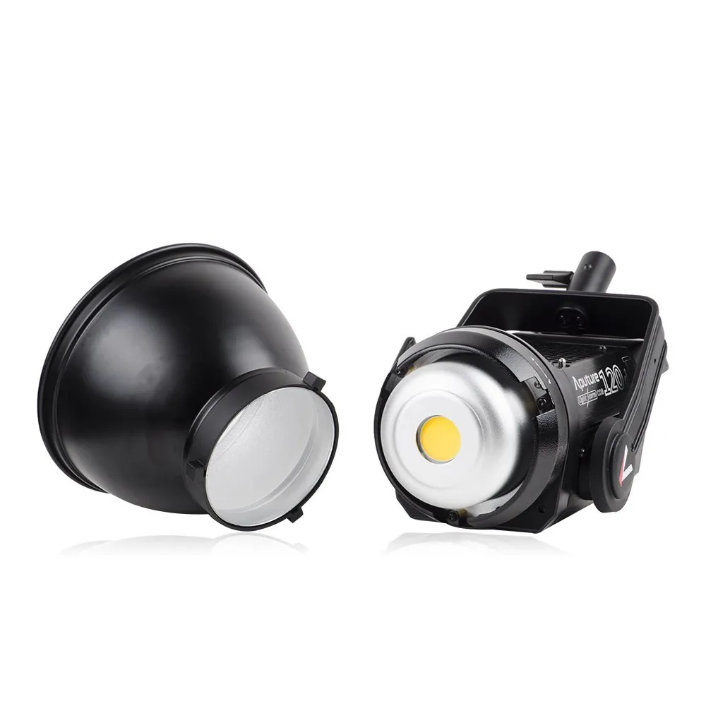 פנס לד Aputure LS C120d II