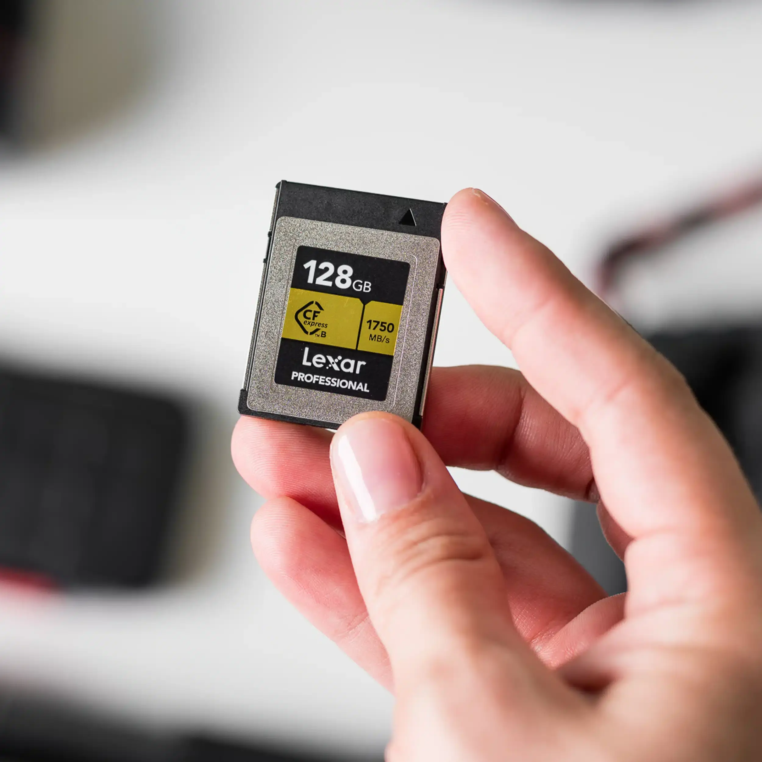 כרטיס זיכרון Lexar Professional 128GB CFexpress™ Type B