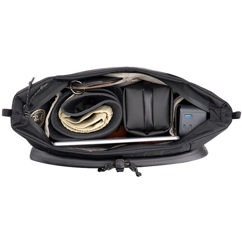 תיק גב 25 ליטר PGYTECH OneGo Roamer-- חאקי