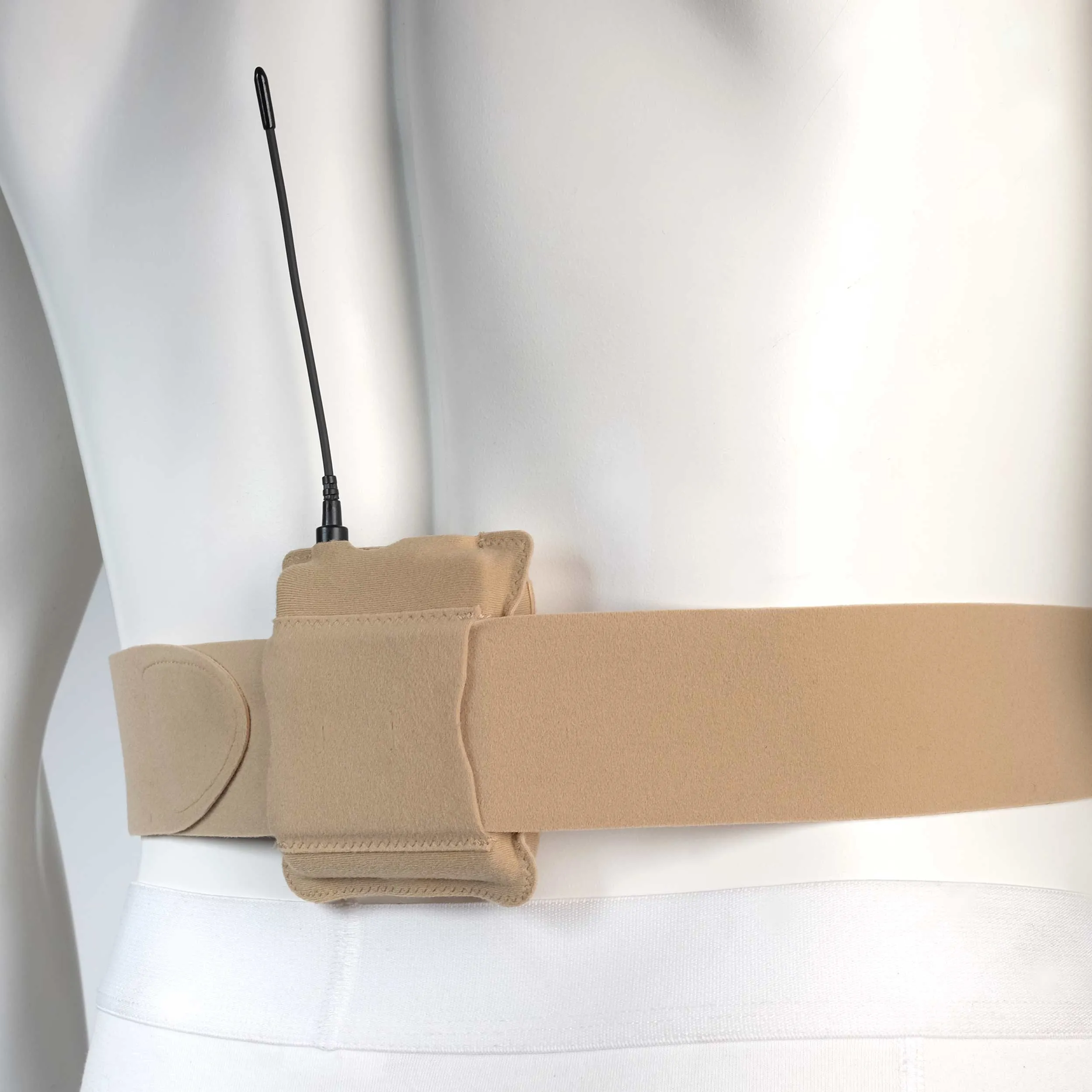 חגורה גדולה לפאוץ', צבע בז' Ursa Straps