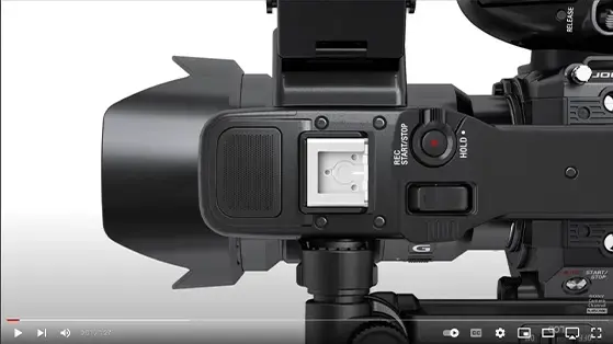 מצלמת וידאו עם עדשה Sony PXW-FS5M2K 4K XDCAM Super 35mm