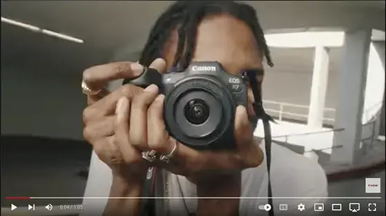 מצלמה דיגיטלית Canon EOS R7 ללא מראה ועדשה 18-150 מ"מ