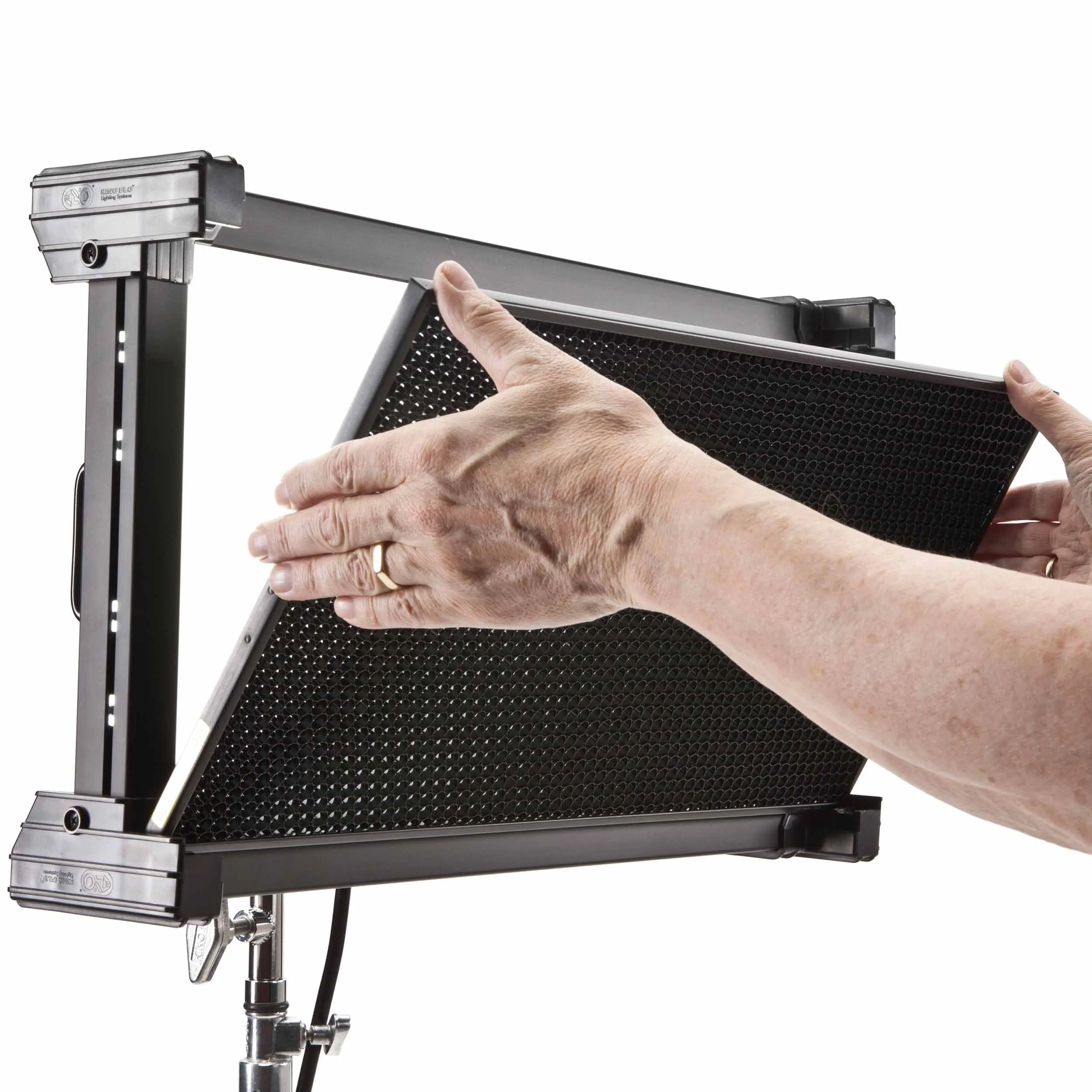 פנס לד Kino Flo Celeb 250 LED DMX