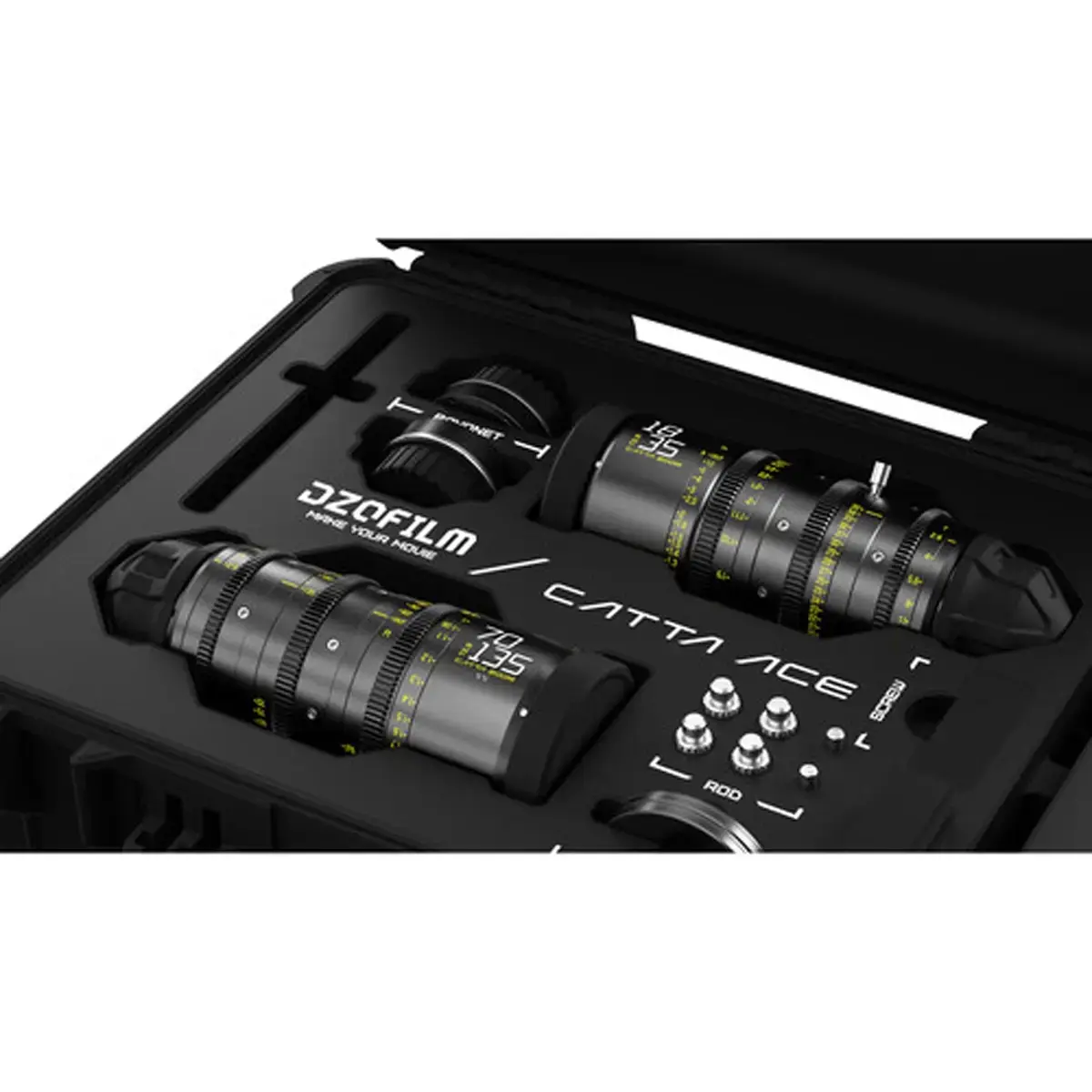 סט עדשות זום DZOFilm Catta Ace FF 18-35 & 70-135mm T2.9 PL/EF Mount