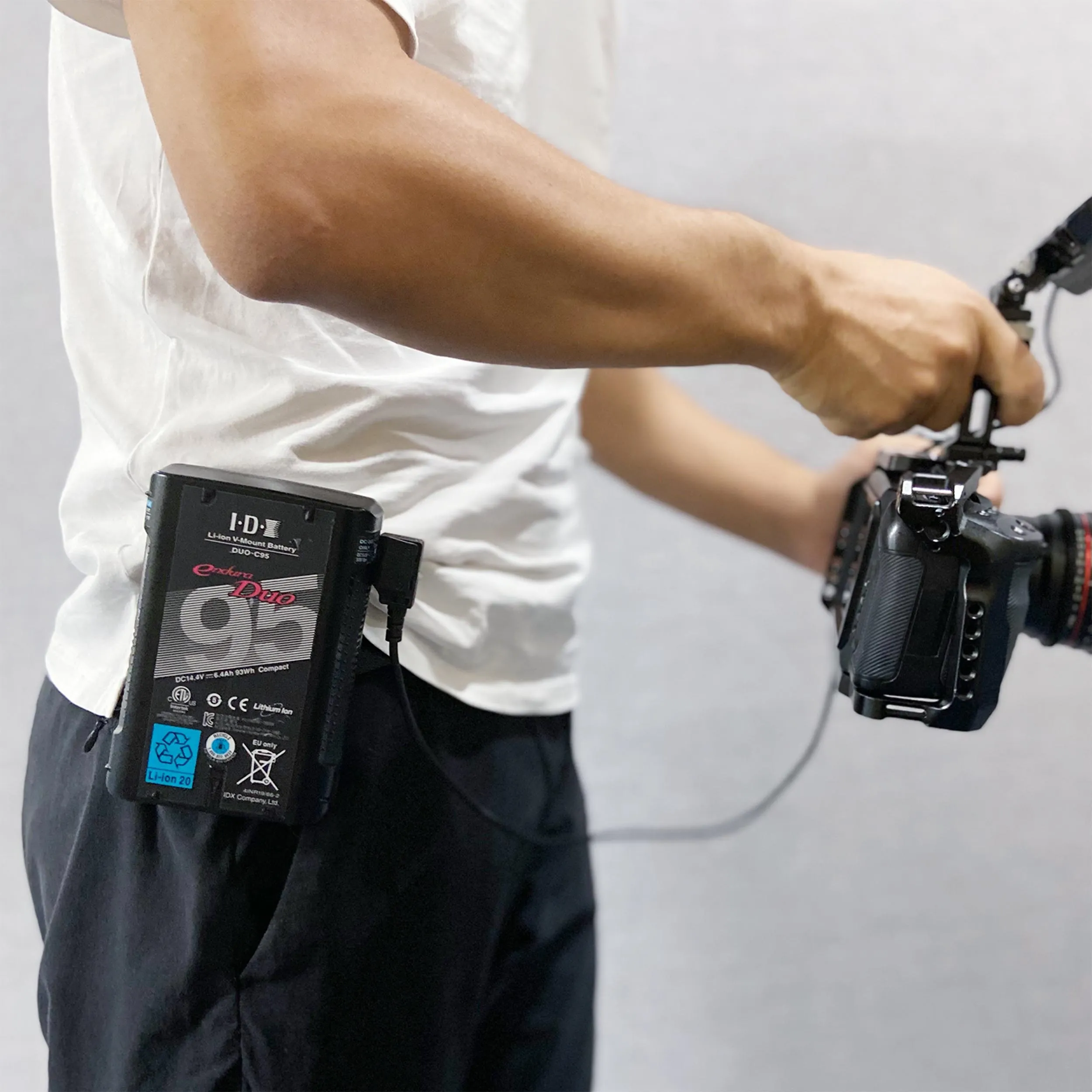 תופסן V-Lock לחגורה SmallRig 2990