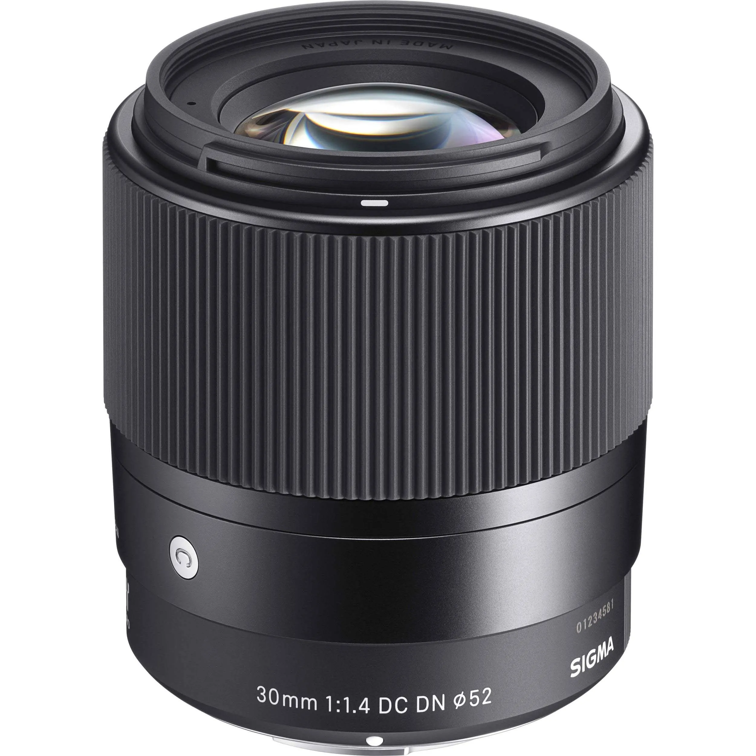 עדשה Sigma 30mm f/1.4 DC DN למצלמות "4/3