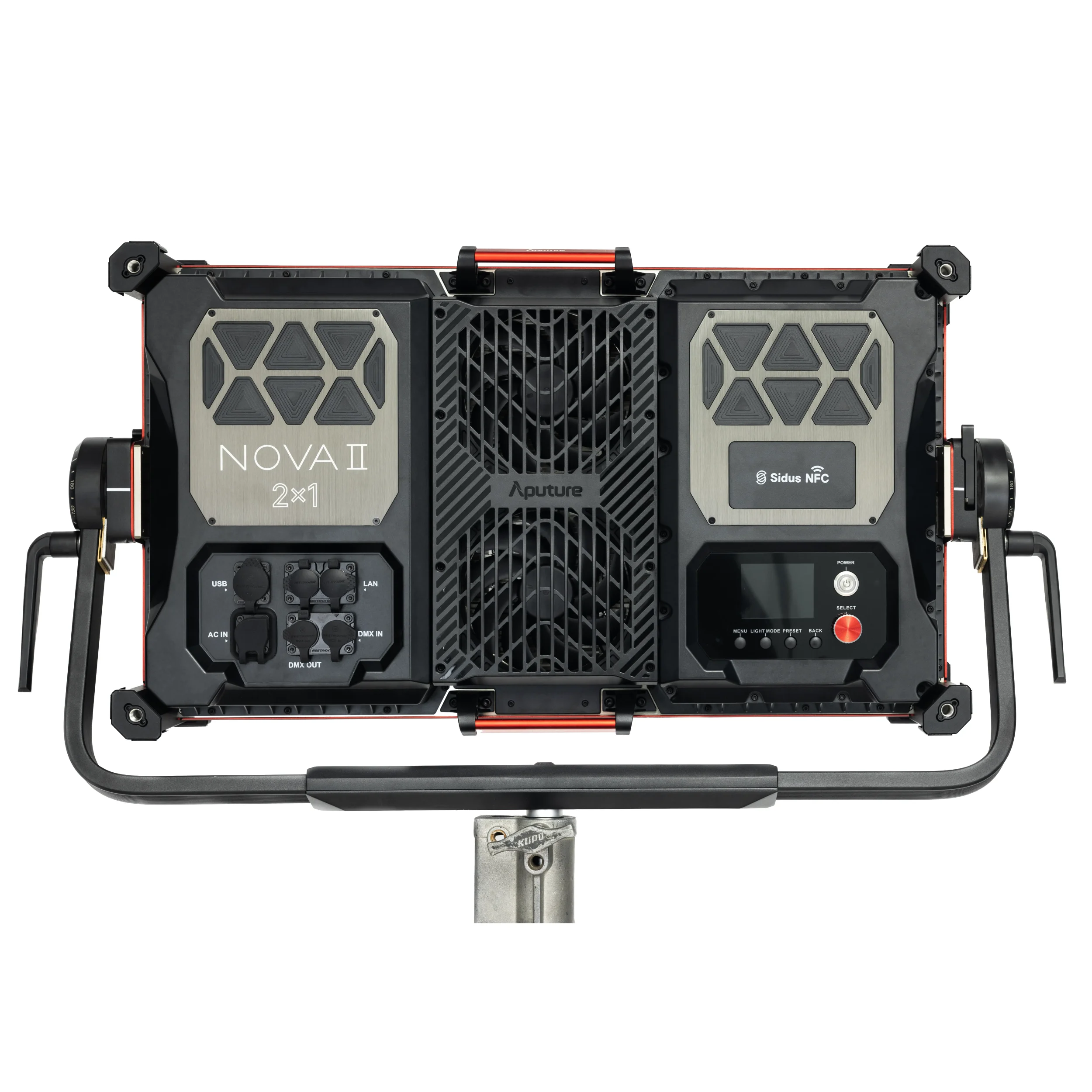 פנס לד Aputure NOVA II 2x1 בארגז קשיח