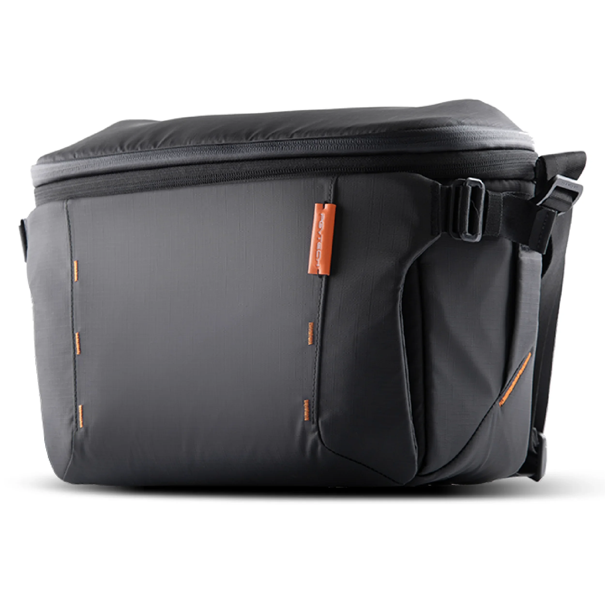 תיק סלינג שחור 7 ליטר PGYTECH OneMo Sling