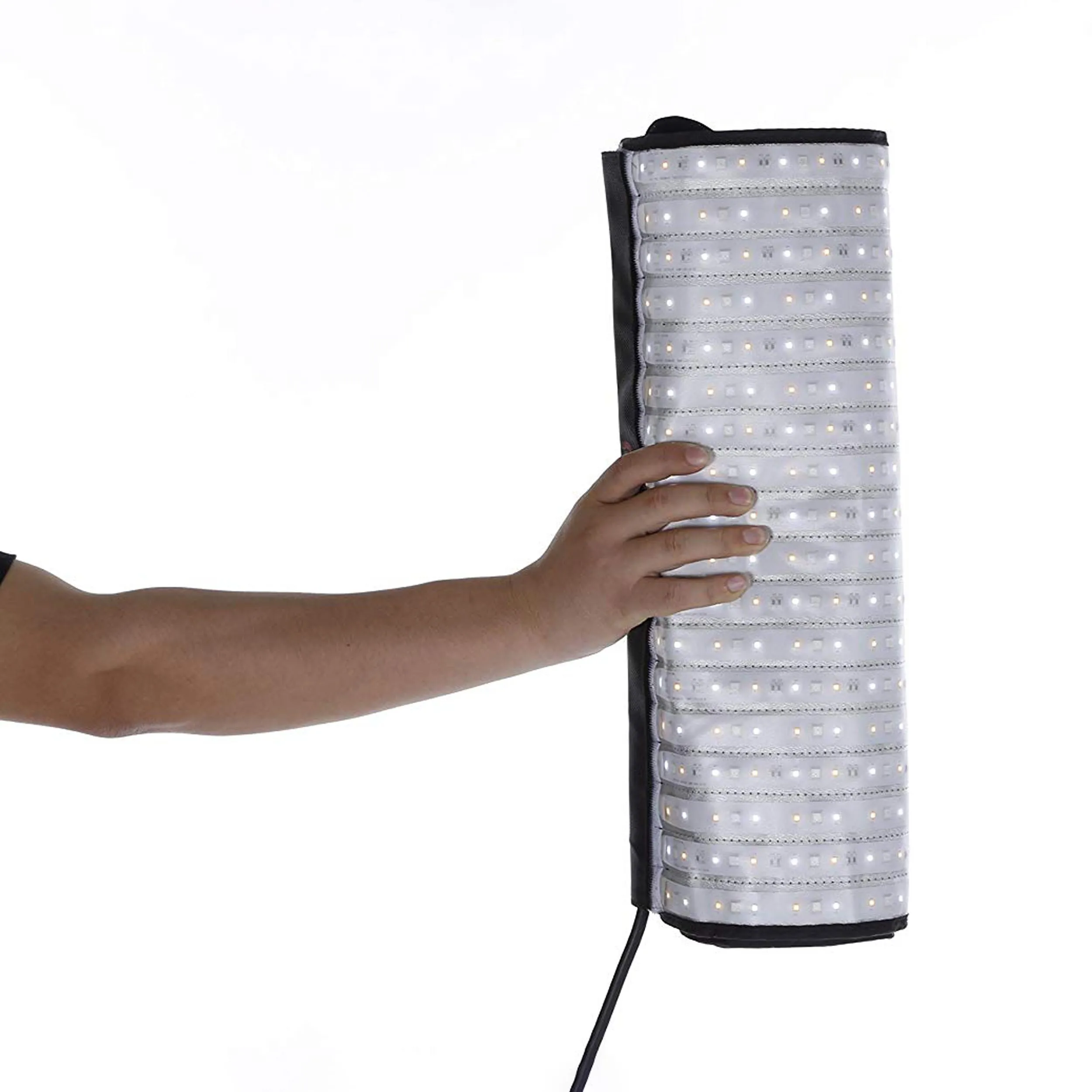 קיט פנס RGBW לד 200W גמיש 121X46 ס"מ Falcon Eyes RX-736-K1