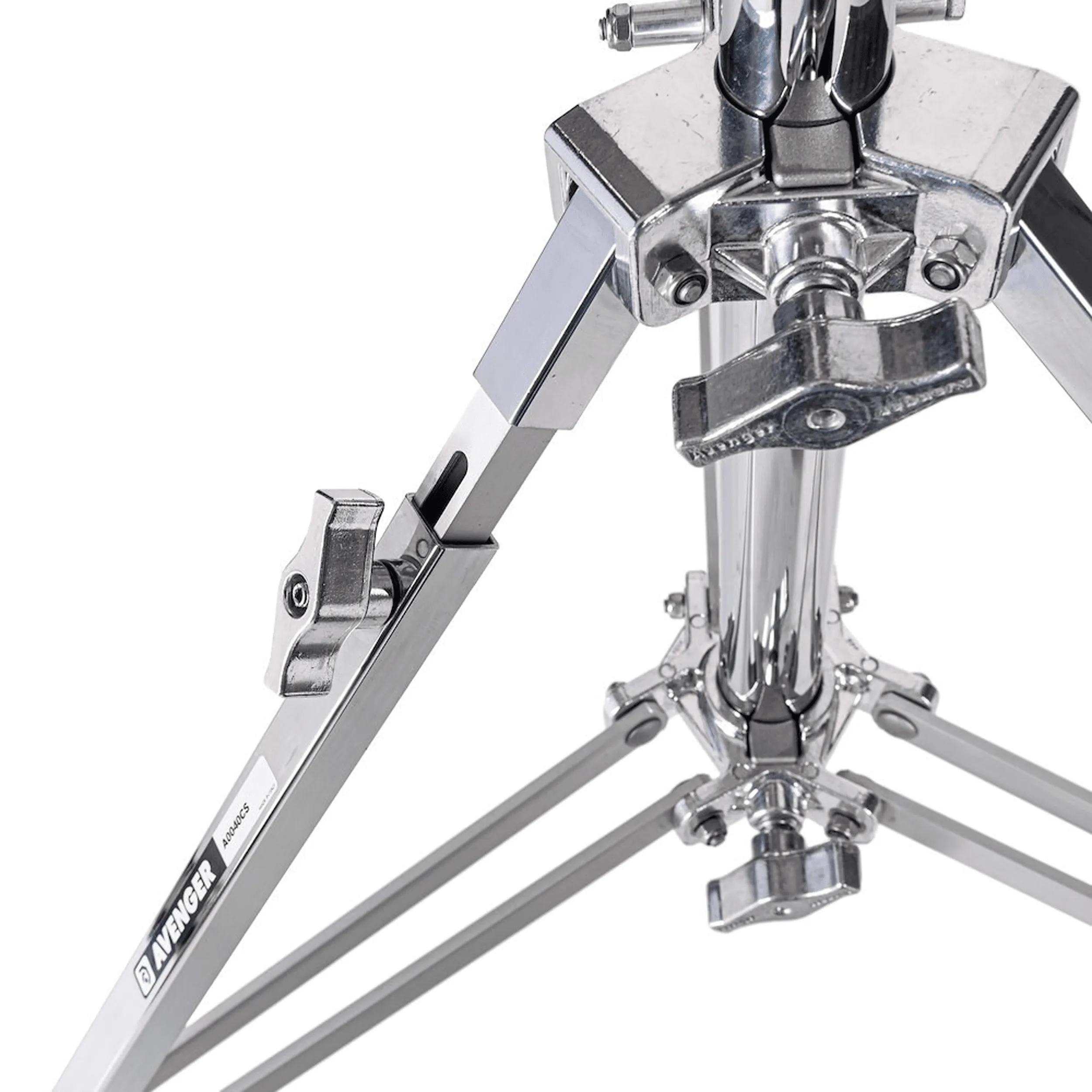 חצובת ברזל Avenger A0040CS Baby Stand 40