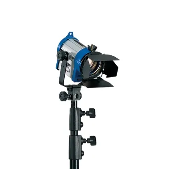 פנס עדשה ARRI 150W
