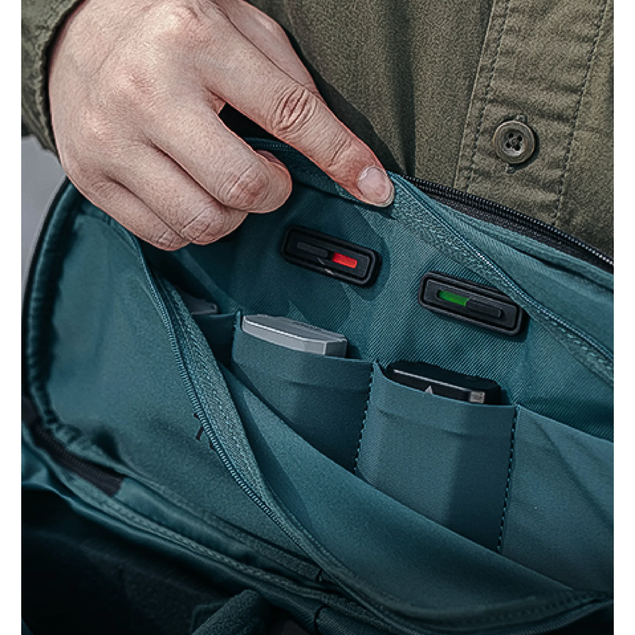 תיק סלינג 11 ליטר PGYTECH OneMo Sling