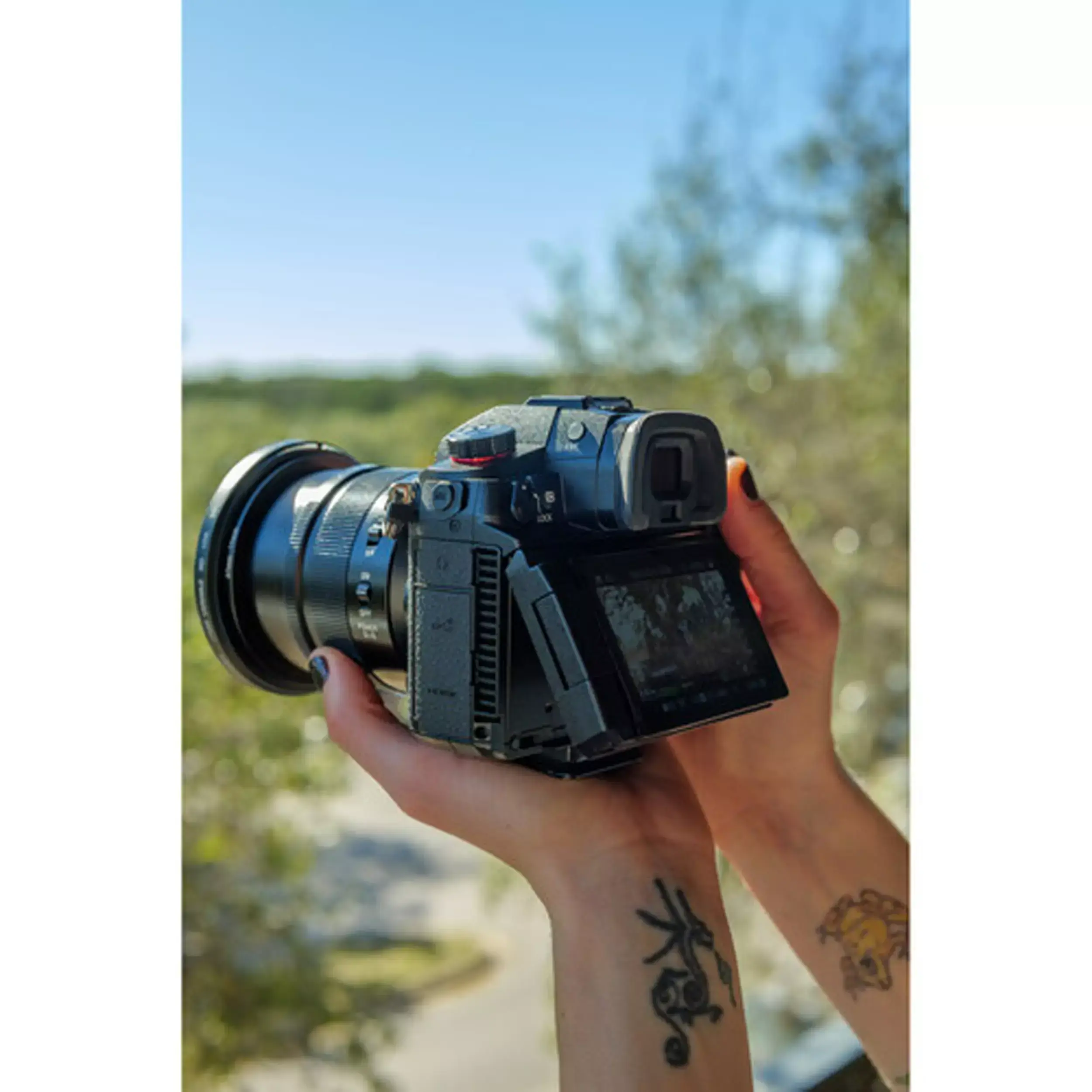 מצלמה דיגיטלית Panasonic Lumix DC-GH6