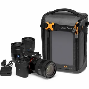 נרתיק גדול Lowepro GEARUP CREATOR BOX II