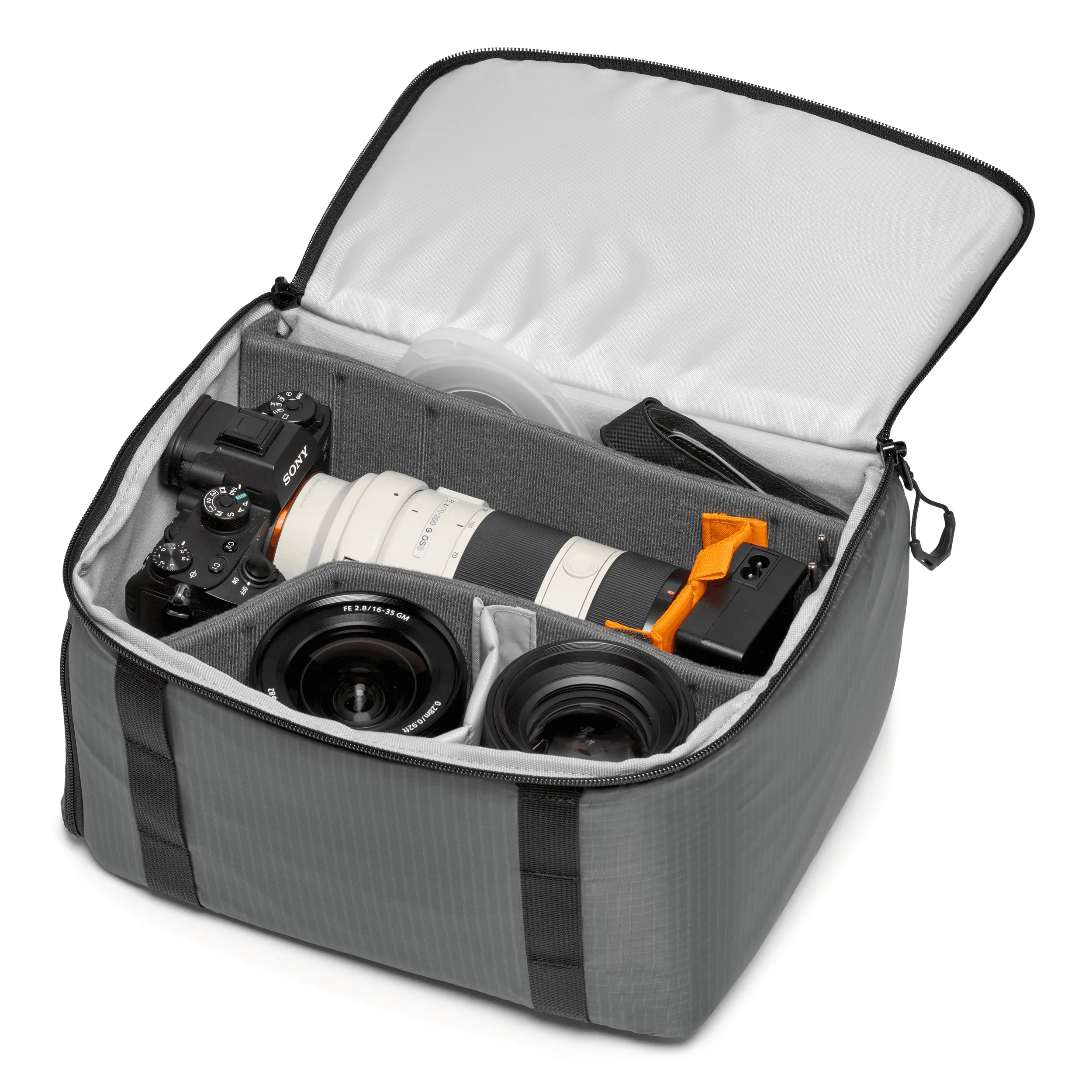 נרתיק Lowepro GearUp PRO camera box XL II