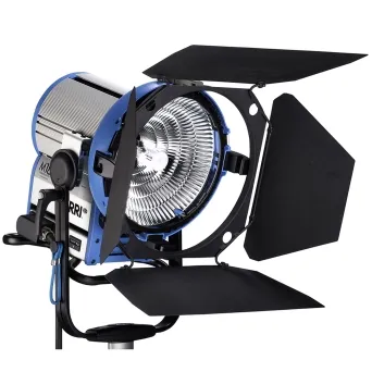 סט פנס HMI Arri M18