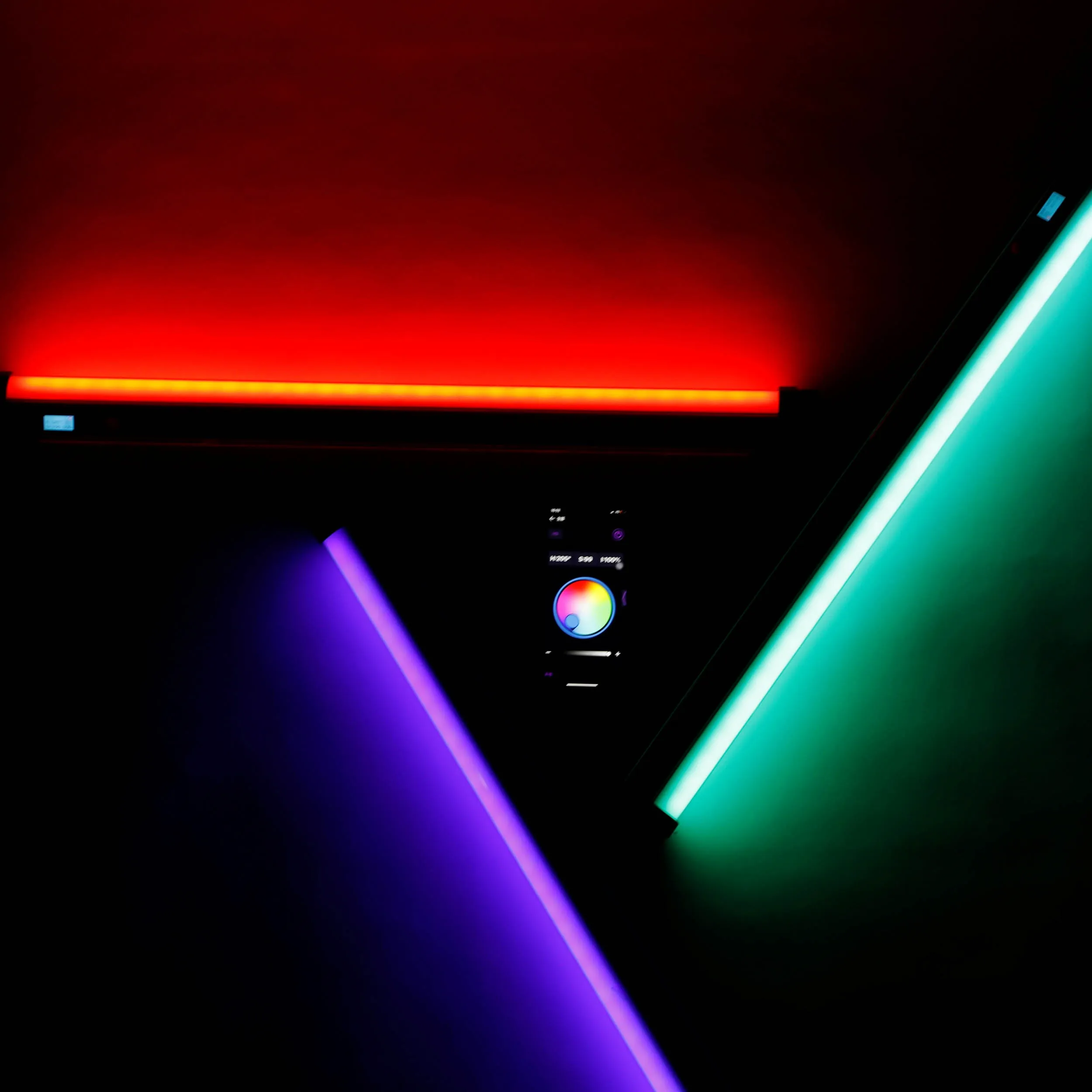 פנס לד 120 ס"מ Falcon Eyes FI-4 IRISA RGB