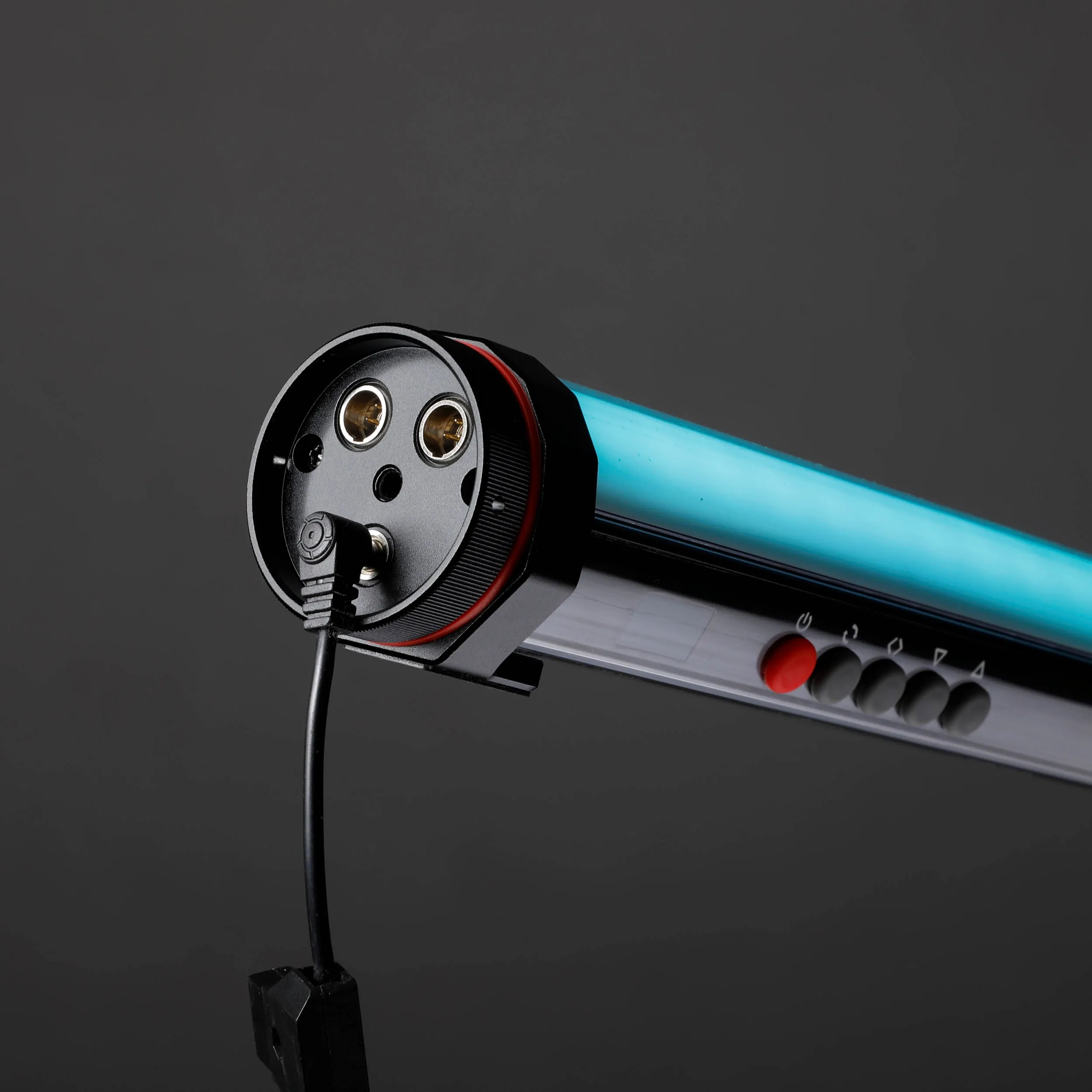 פנס לד 120 ס"מ Falcon Eyes FI-4 IRISA RGB