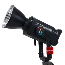 פנס לד Aputure LS-600C PRO II RGBW