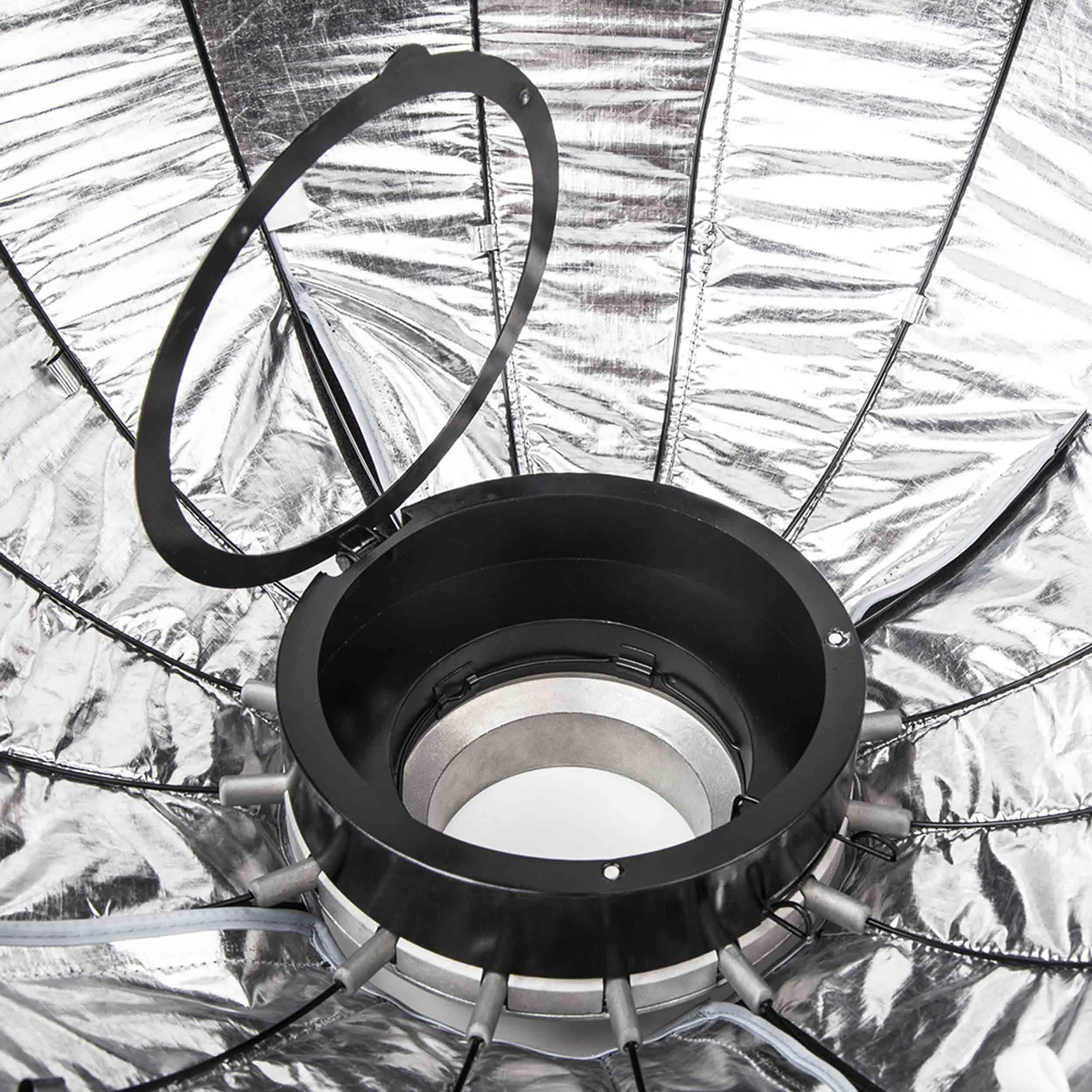 אוהל ריכוך Aputure Light Dome mini II