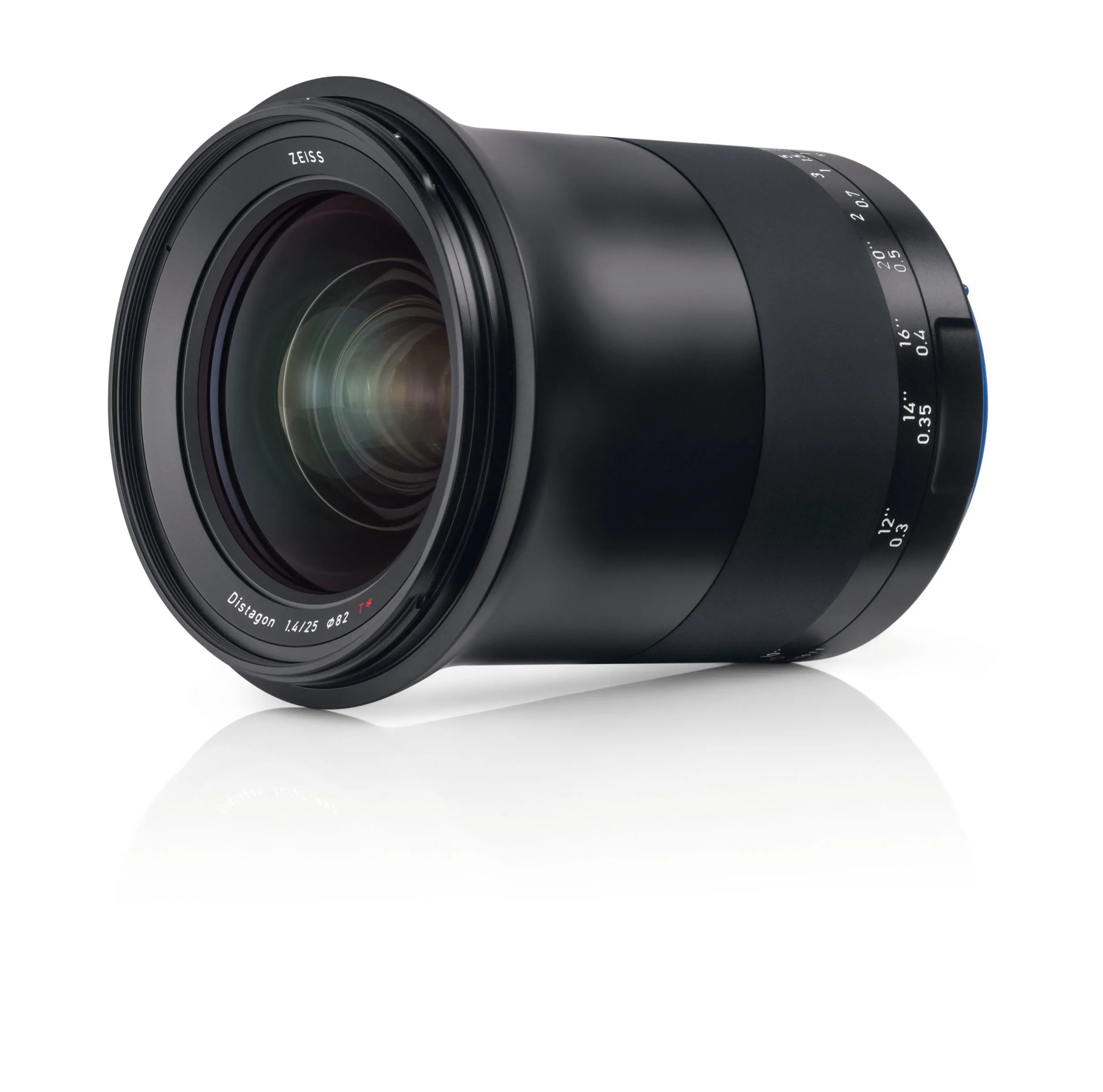 עדשת ZEISS Milvus 25mm f/1.4 ZE למצלמות CANON