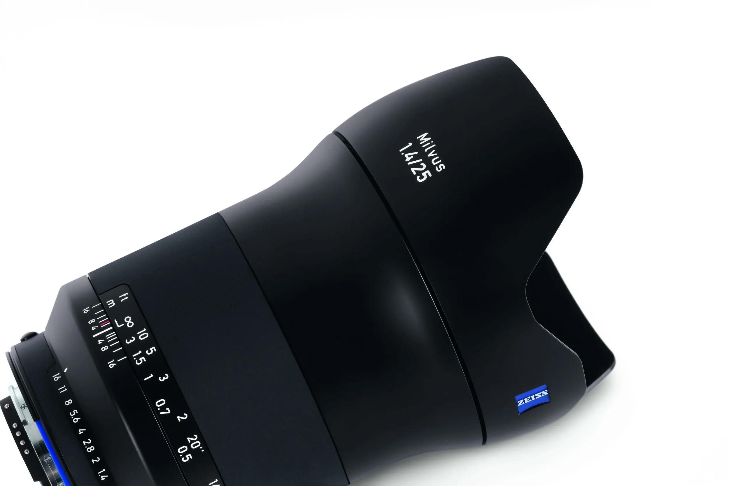 עדשת ZEISS Milvus 25mm f/1.4 ZF.2 למצלמות NIKON