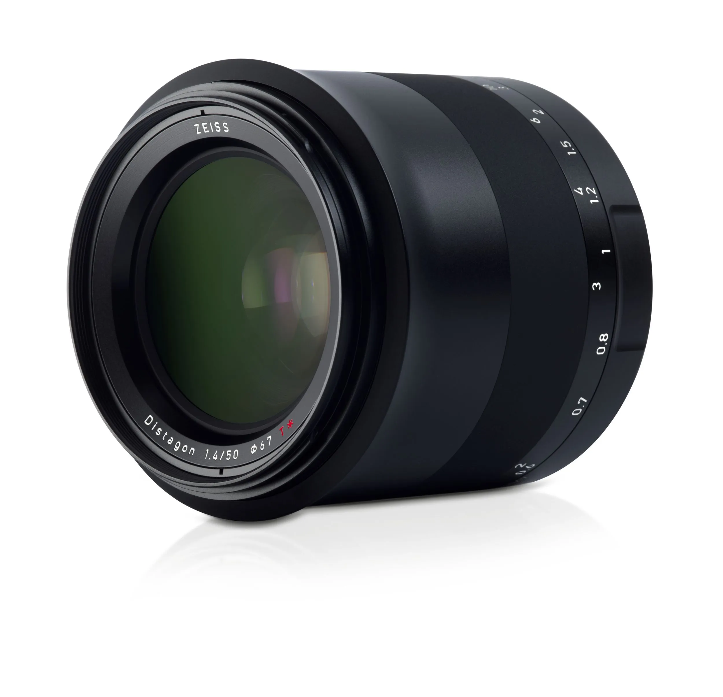 עדשת Zeiss Milvus 50mm f/1.4 ZE למצלמות CANON