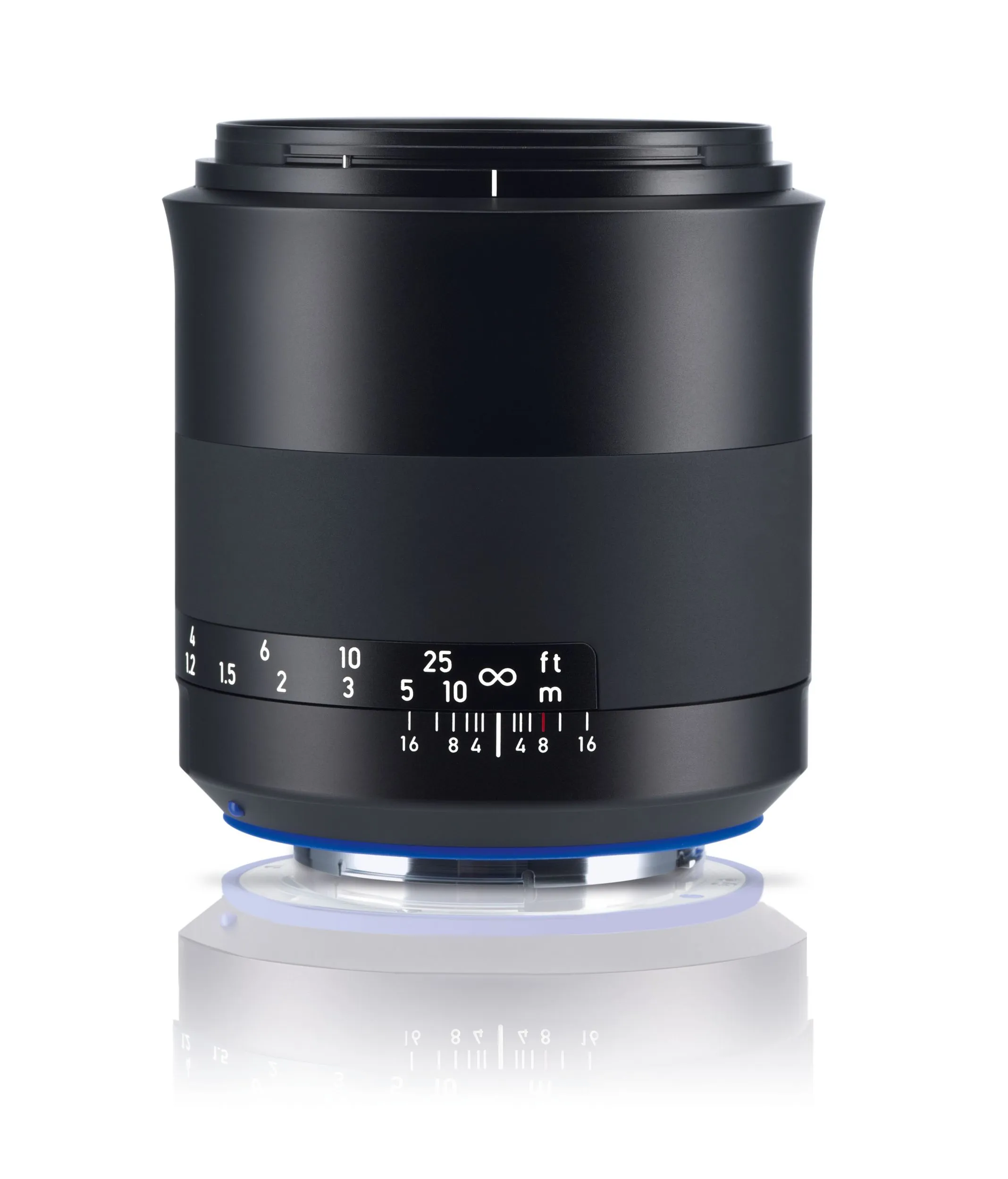 עדשת Zeiss Milvus 50mm f/1.4 ZE למצלמות CANON