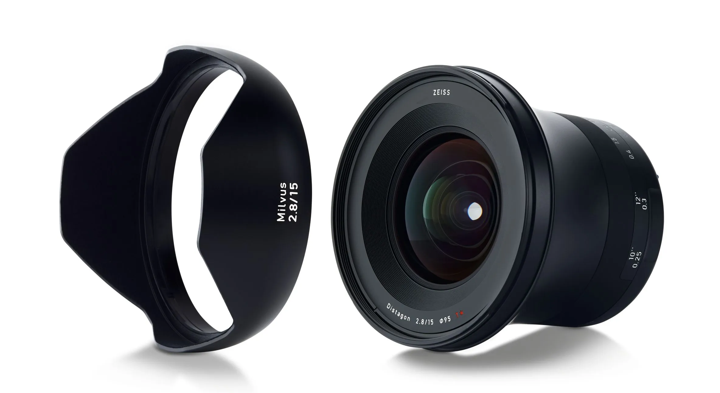 עדשת Zeiss Milvus 15mm f/2.8 ZE למצלמות CANON