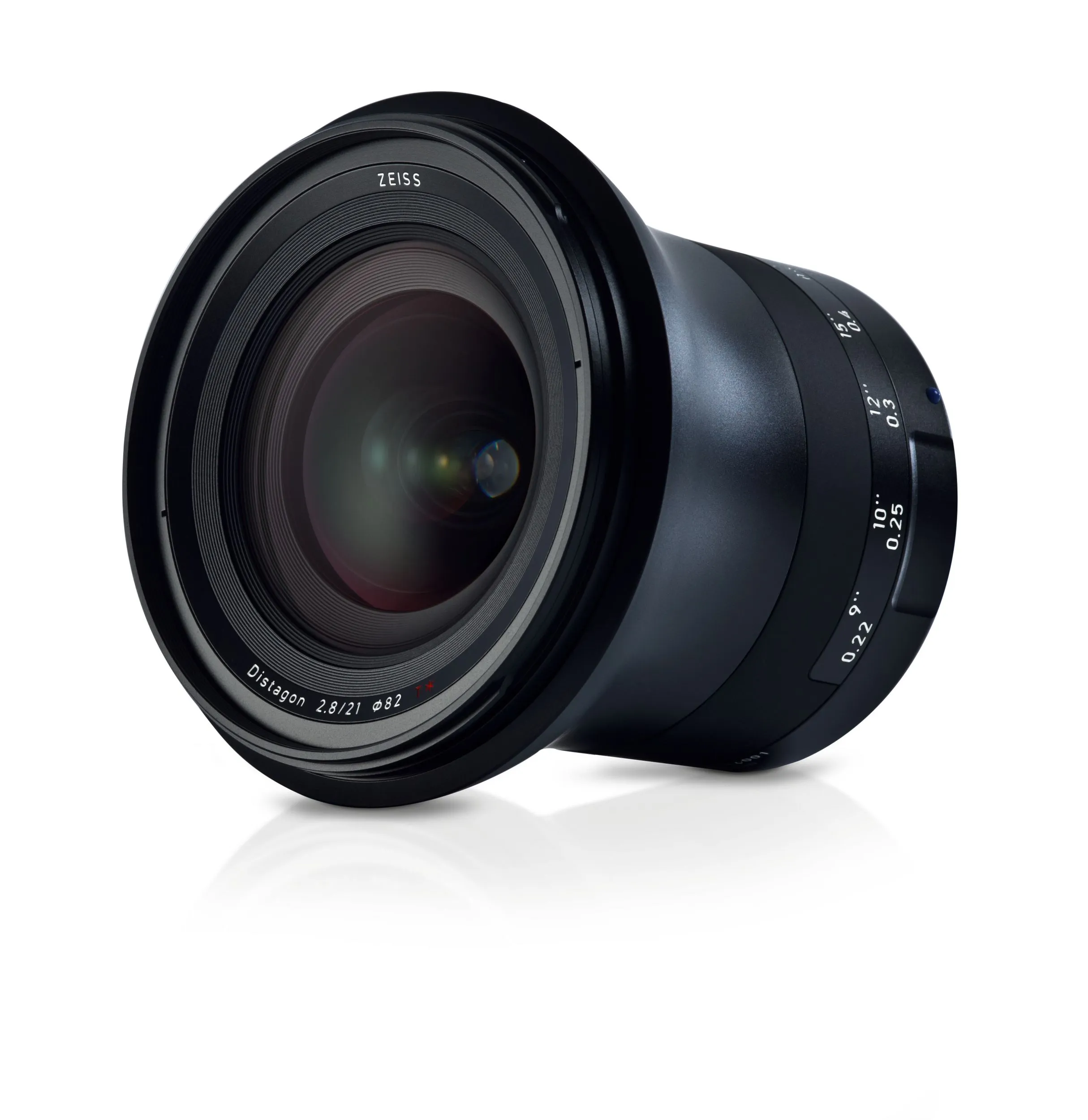 עדשת Zeiss Milvus 21mm f/2.8 ZE למצלמות CANON