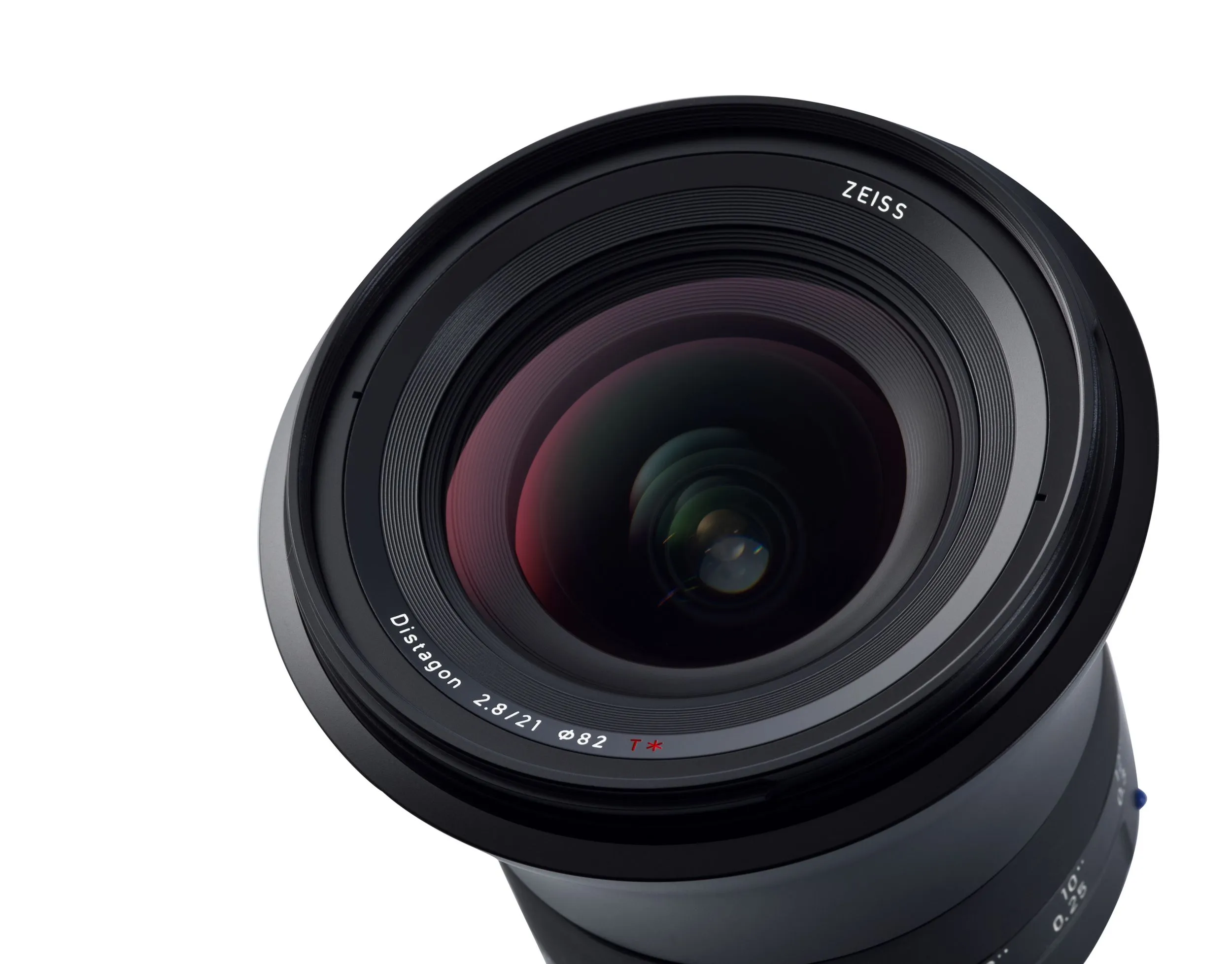 עדשת Zeiss Milvus 21mm f/2.8 ZE למצלמות CANON