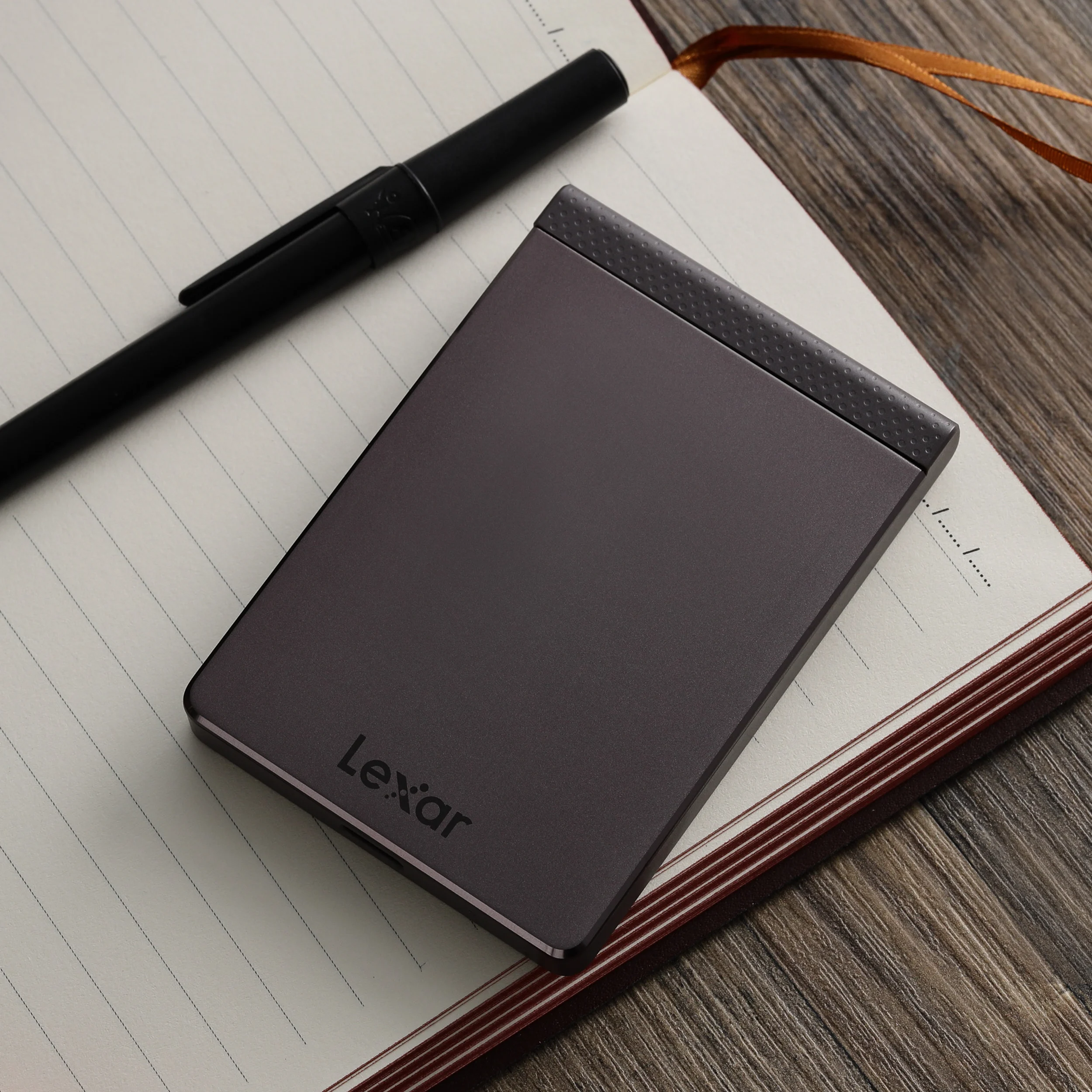 דיסק SSD חיצוני Lexar 2TB