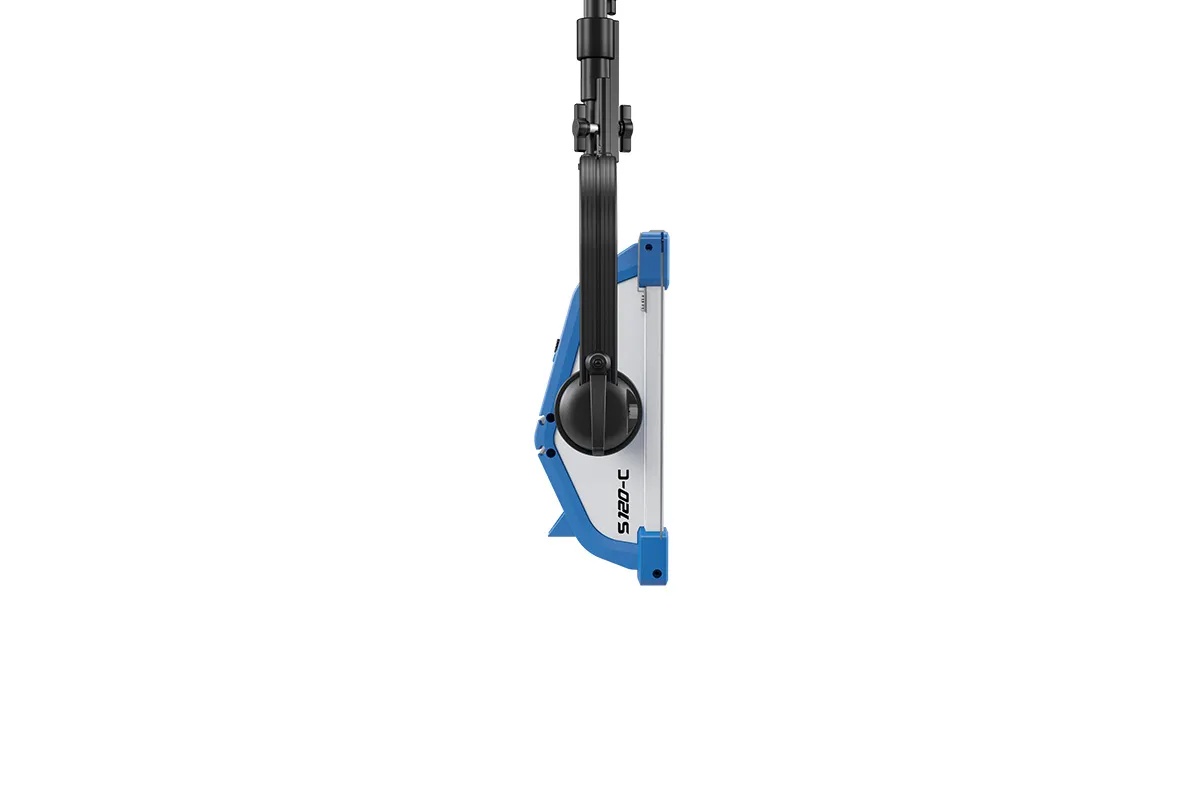 פנס תאורה לד ARRI SkyPanel S120-C
