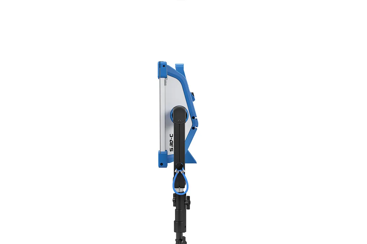 פנס תאורה לד ARRI SkyPanel S30-C