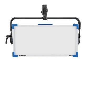 פנס תאורה לד ARRI SkyPanel S60-C