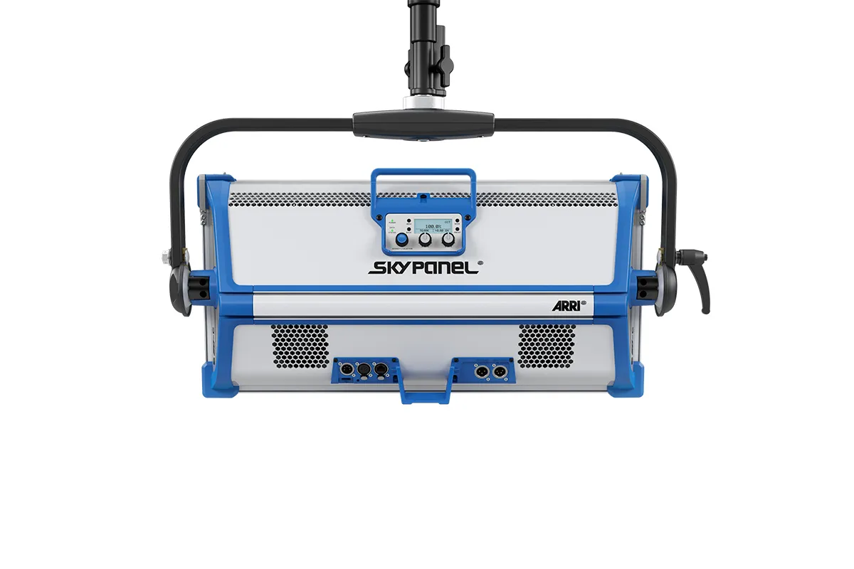 פנס תאורה לד ARRI SkyPanel S60-C