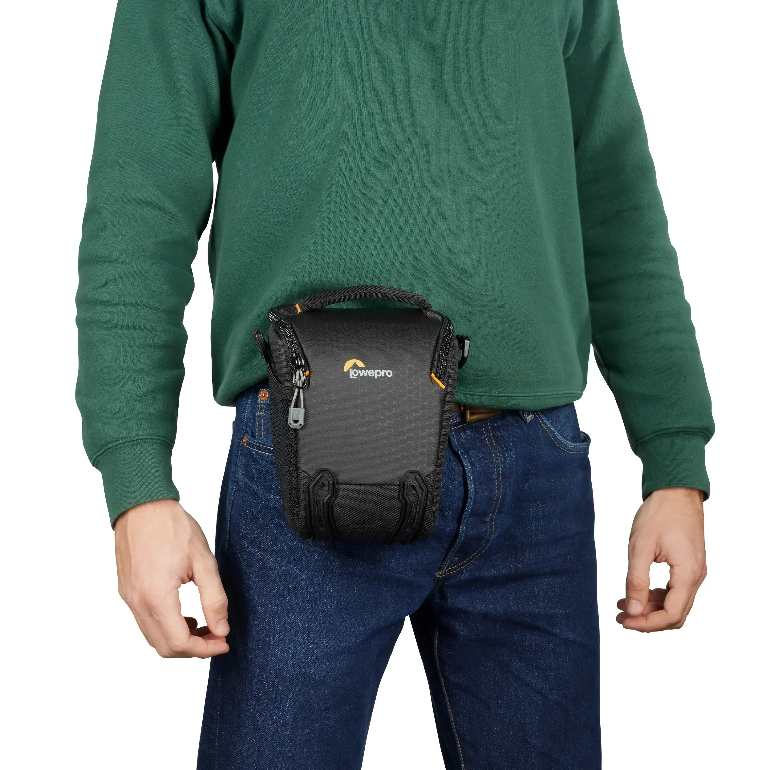 תיק אף למצלמה Lowepro Adventura TLZ 30 III