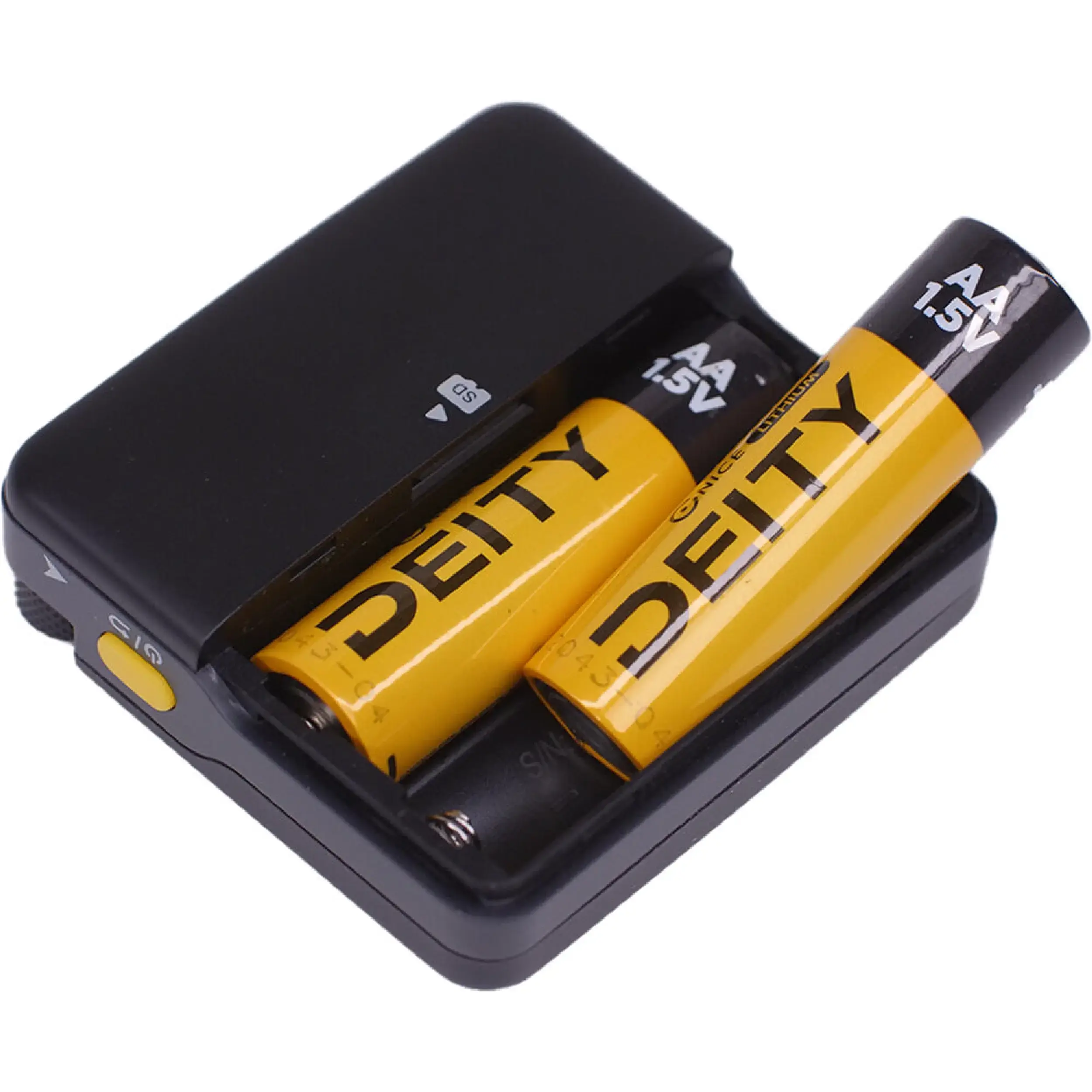 מקליט אודיו נייד עם מיקרופון דש Deity PR-2