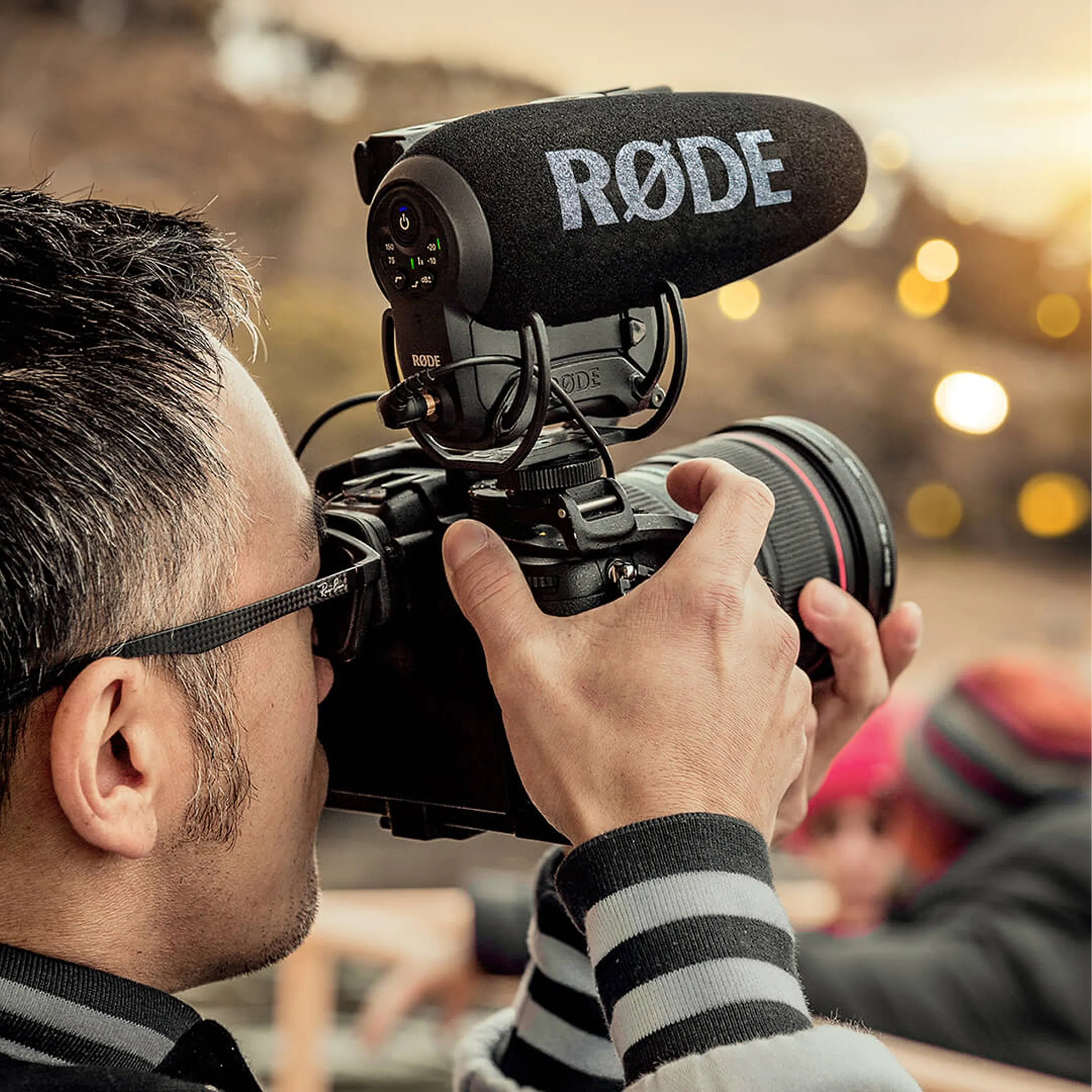 מיקרופון למצלמה RODE VideoMic Pro Plus