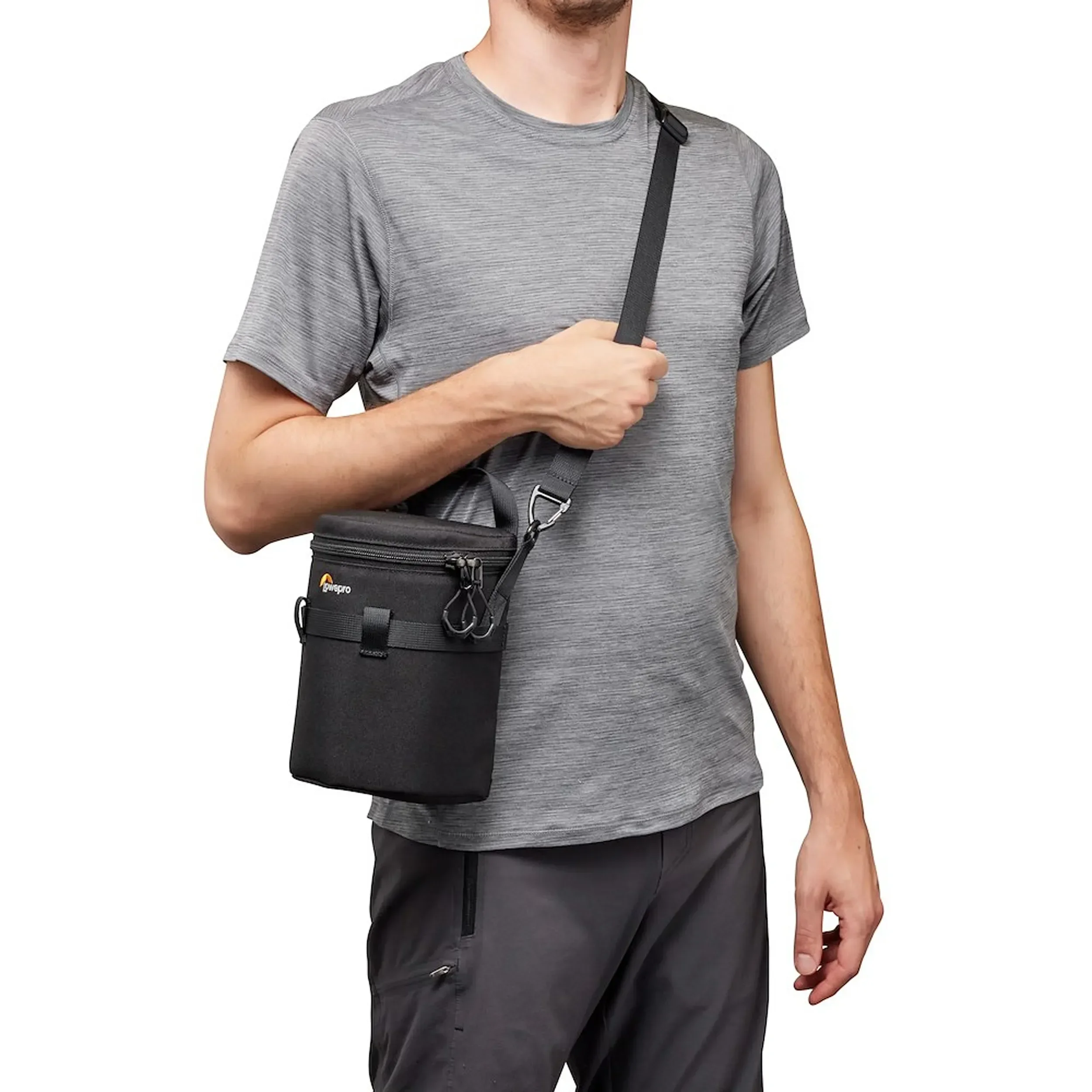 תיק לעדשה Lowepro ProTactic LCS 11 x 18 III