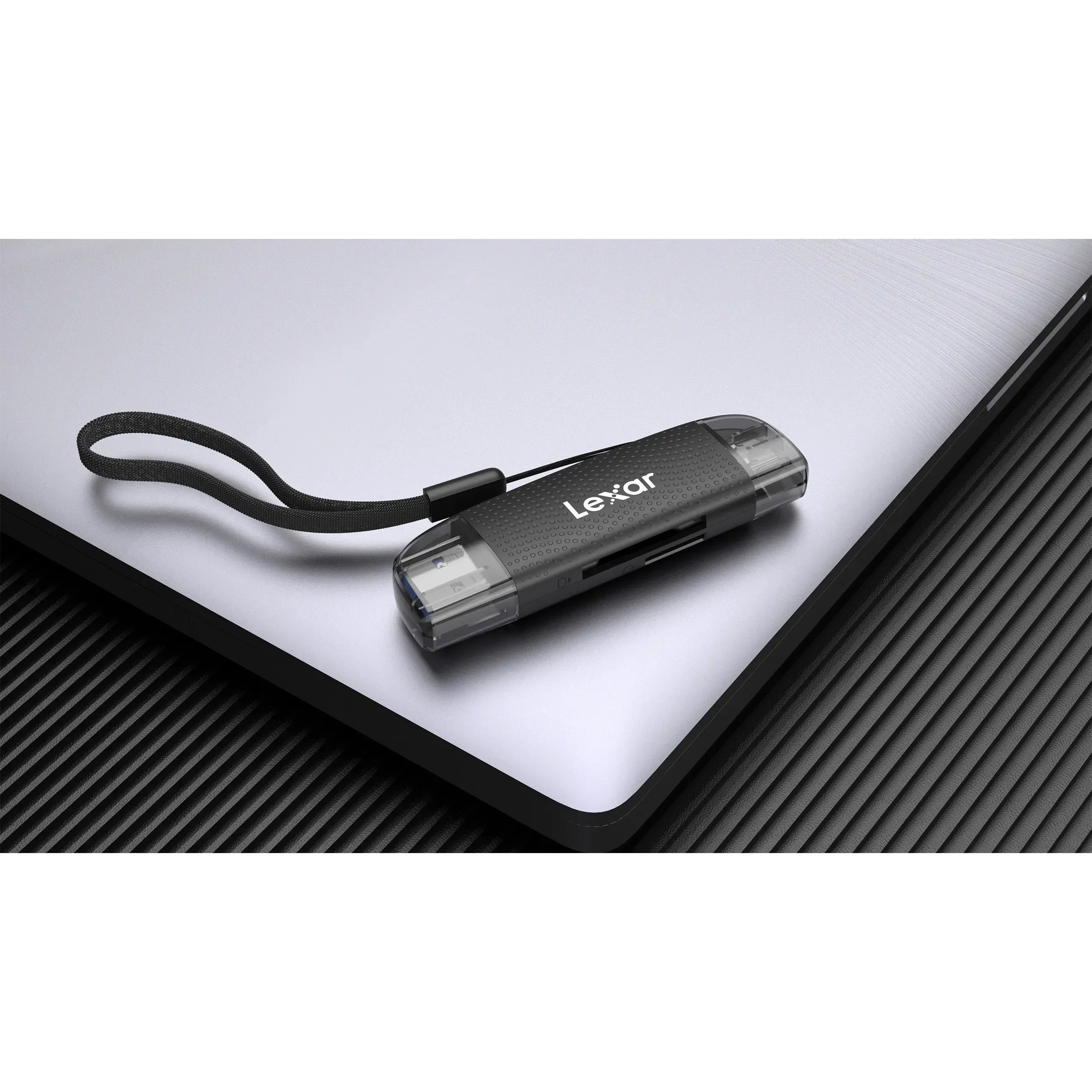 קורא כרטיסים ™Lexar® Dual Slot USB-A/C  microSD™ / SD