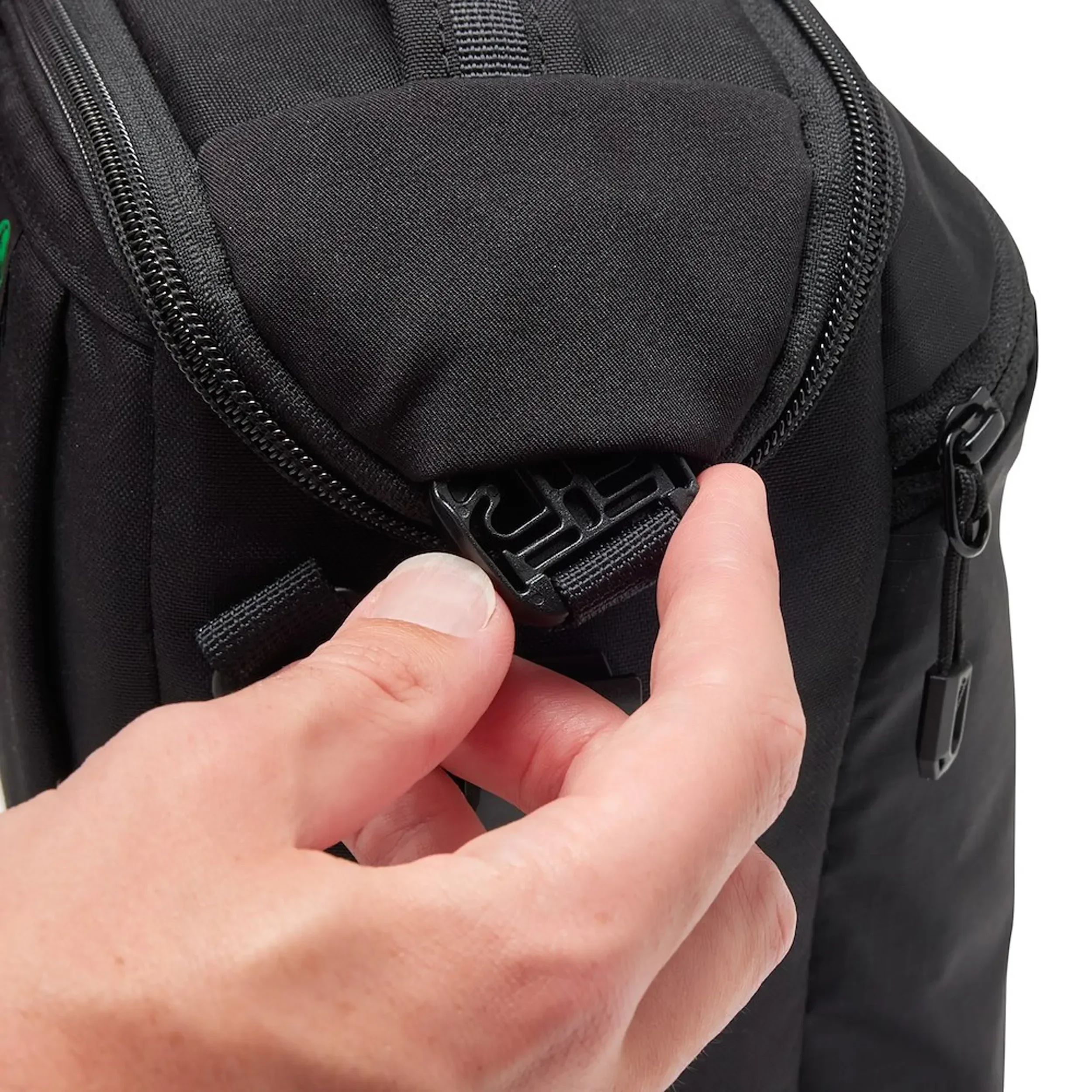 תיק אף Lowepro ProTactic TLZ 70 Slim AW III