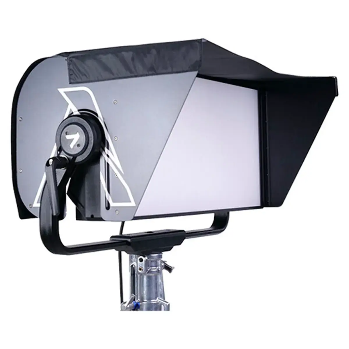 מגן גשם לפנס Aputure NOVA P600c