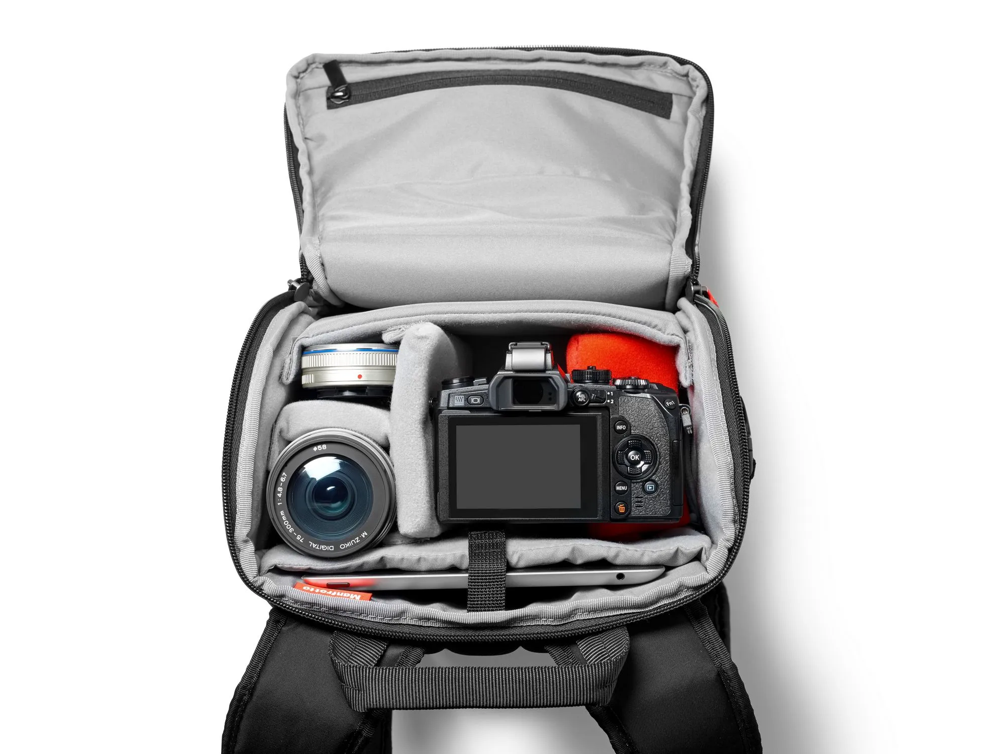תיק גב למצלמה Manfrotto Advanced camera backpack Compact 1 for CSC